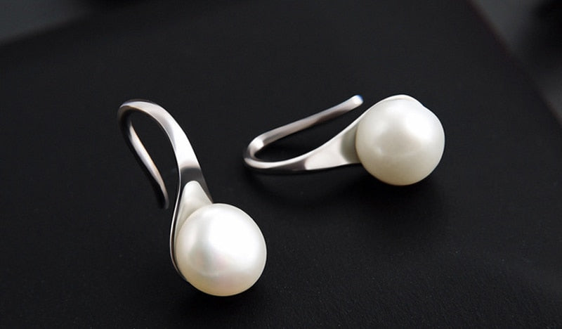 YANHUI Natural Pearl Earrings  Silver Color Stud Earrings Gift For Women Cute High Heels Shape Earrings Fashion Jewelry