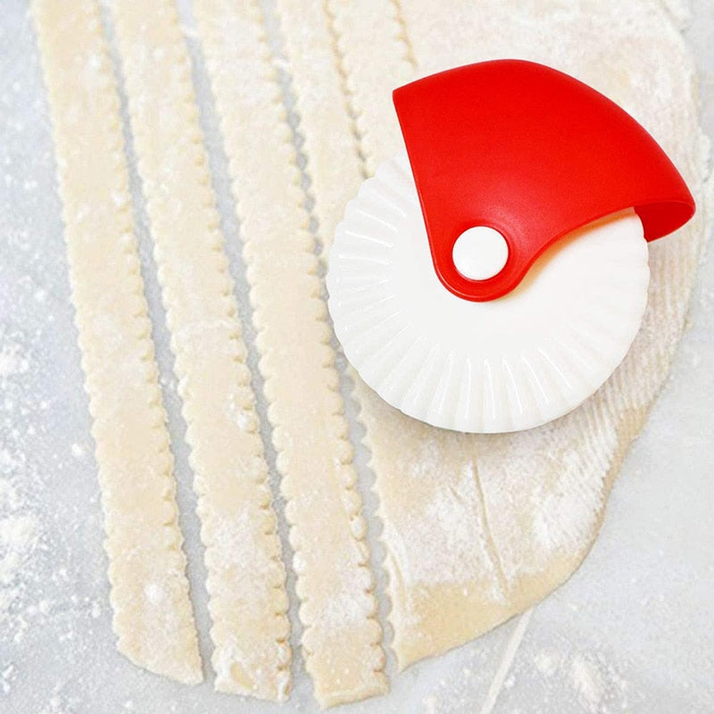 Pizza Pastry Wheel Pie Pastry Cutter DIY Dough Cutting Tools Lattice Rolling Cutter Decoration Baking Tools Kitchen Gadgets