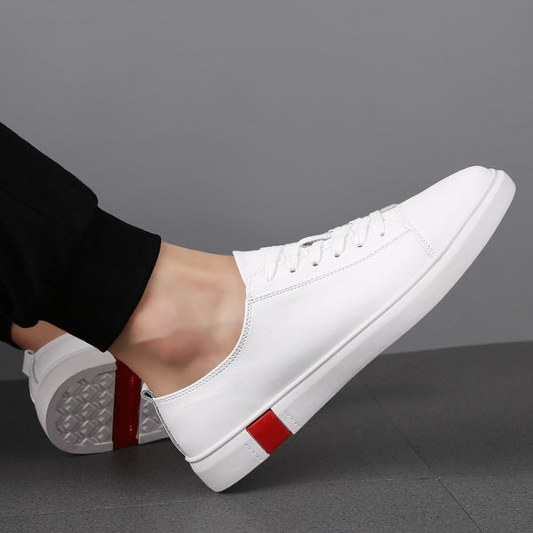 New Fashion Men Genuine Leather Casual Shoes Lightweight Breathable Flats Shoes Luxury Brand Men's White Walking Sneakers
