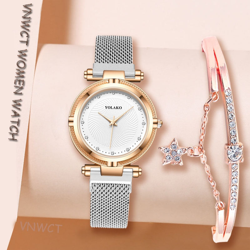 Women watch Bracelet Suit Diamond Dial Women Watches Fashion Rose Pink Magnet Buckle Ladies Quartz Wristwatches Simple Female