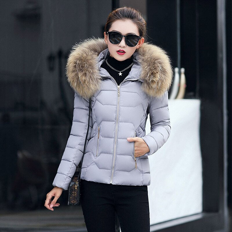 2022 New Women Winter Coat Fake Fur Collar Woman's Parka Short Outwear Warm Down Cotton Jacket Winter Jackets Female Coat Trend