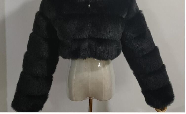 Cropped fur coat Woman's thick Fox Fur Coat Short Winter Style Fashion Women Furry Jacket Faux Fur Top