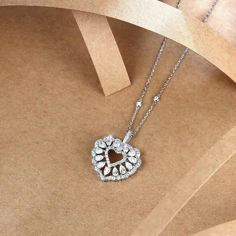 Luxury 18K White Gold Natural Diamond Heart Pendant Necklace Ladies Engagement Party High Jewelry