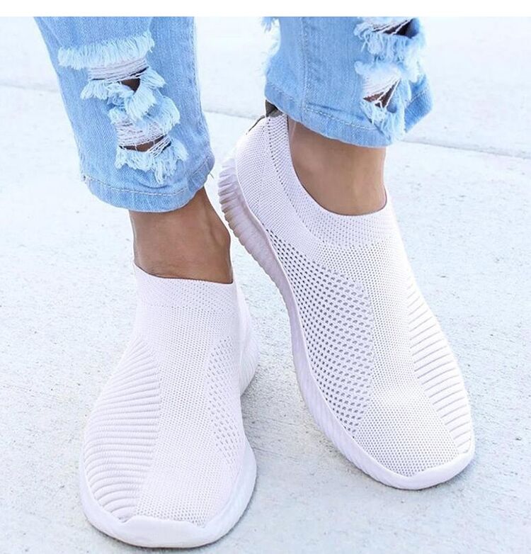 2022 Autumn Woman Shoes Fashion New Woman PU Leather Shoes Ladies Breathable Cute Heart Flats Casual Shoes White Sneakers