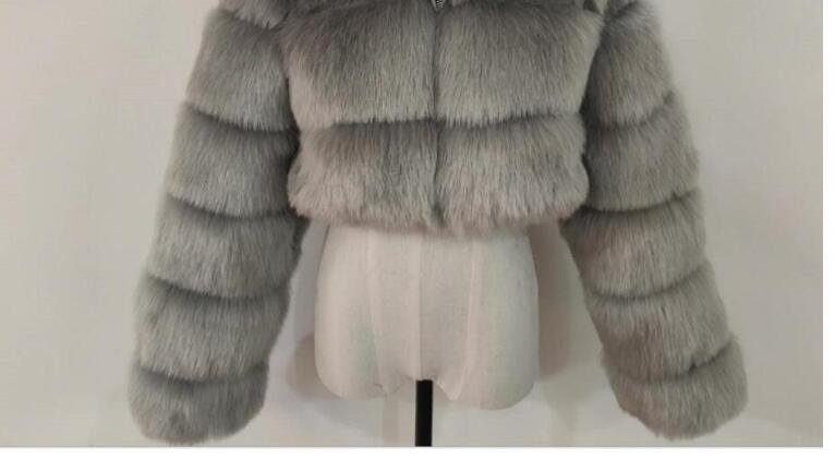 Cropped fur coat Woman's thick Fox Fur Coat Short Winter Style Fashion Women Furry Jacket Faux Fur Top