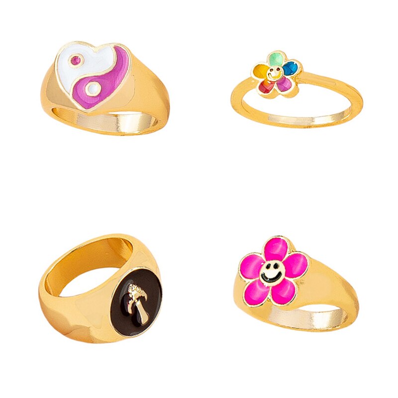 Korean Charms Smiley Heart Flower Rings for Women Metal Star Butterfly Harajuku Vintage Letter Rings Y2k Jewelry 90s Aesthetic