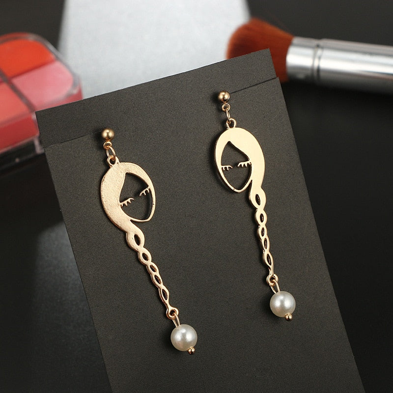 Face earrings Geometric contracted fashion pearl earrings female Fashion women Metal hollow out gold stud earrings for women