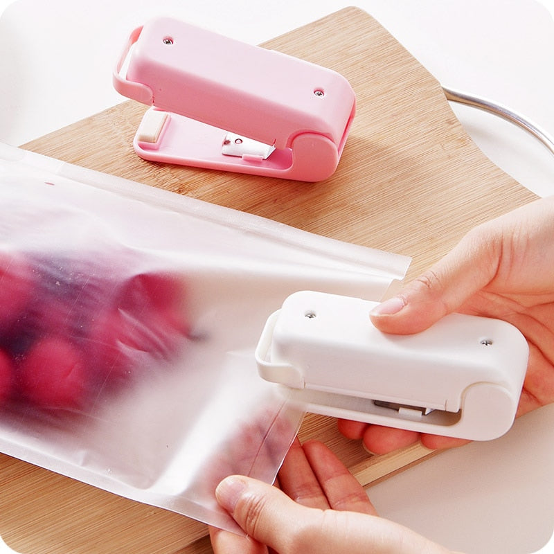 Heating Snack Sealing Machine Sealed Packaging Food Bags Heat Sealer Handheld Holder Food Saver Storage Kitchen Accessories