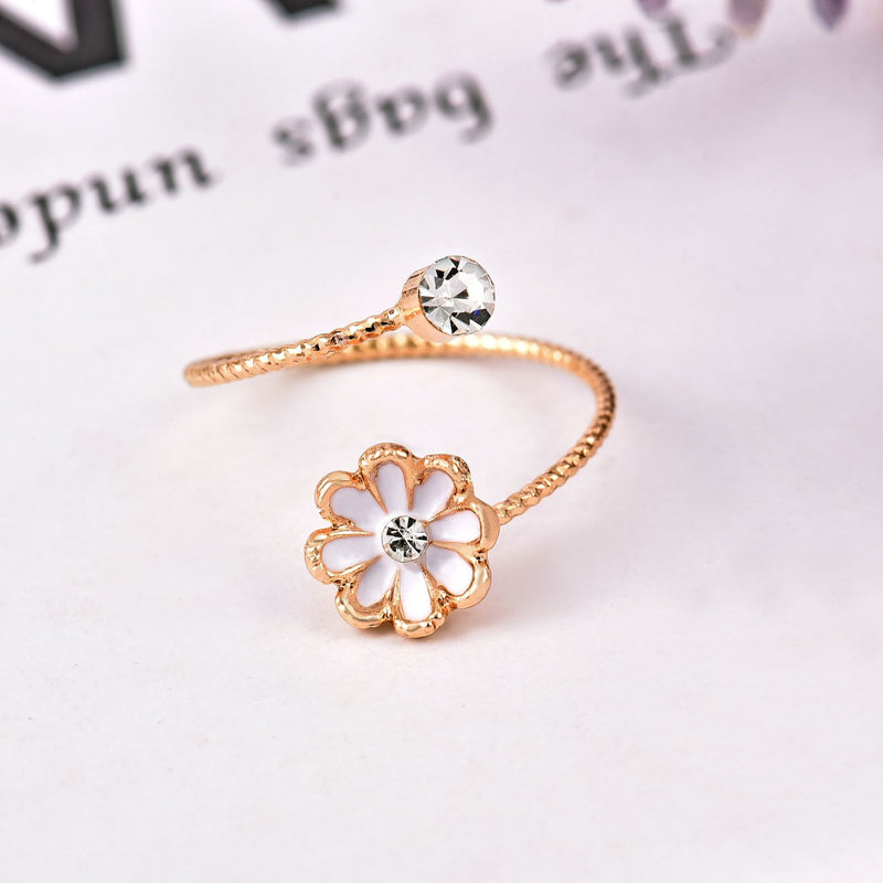 Daisy Flower rings 2022 korean fashion enamel White sunflower Vintage aesthetic Elegant Simple finger Rings for Women Jewelry