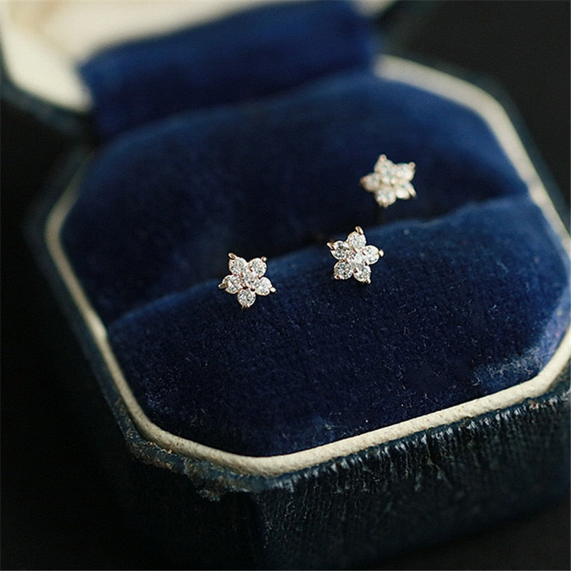 925 Sterling Silver Plated 14k Gold Pavé Crystal Five-pointed Star Earrings Women Simple Fashion Wedding Jewelry Accessories