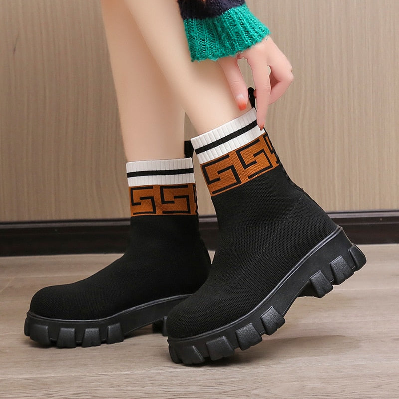 2022 Autumn Winter New Couple Socks Shoes Women Thick-soled Casual Large Size Net Black Knitted Short Boots Women Botas De Mujer