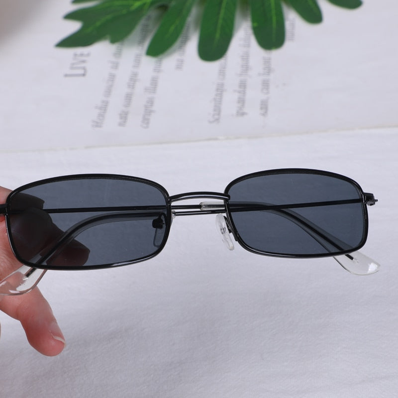 Vintage Square Sunglasses Women Retro Mirror Metal Frame Sun Glasses Female Fashion Oculos De Sol Feminino