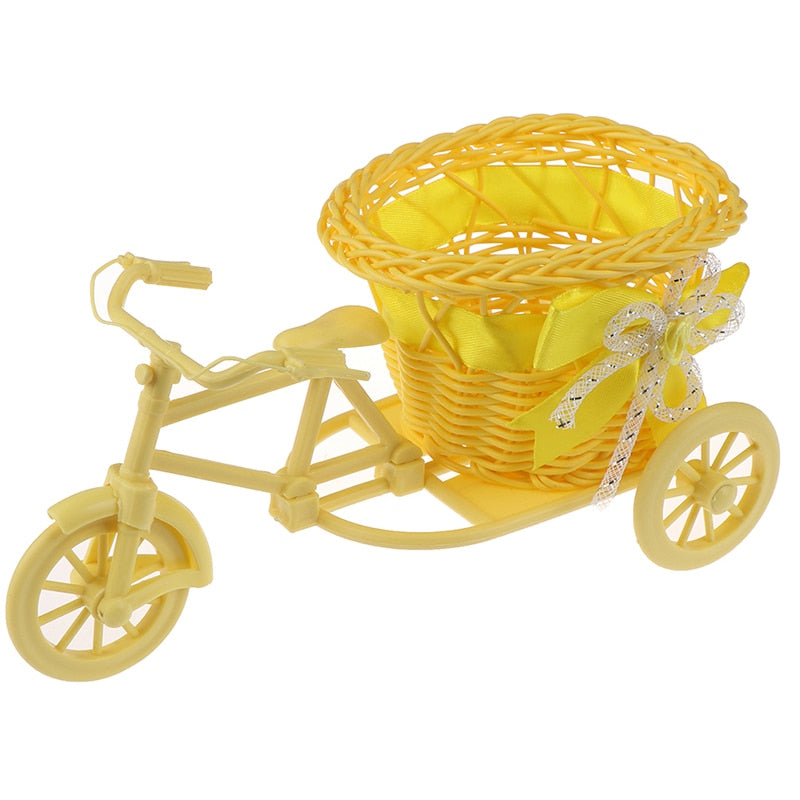 Hot Sale New Plastic White Tricycle Bike Design Flower Basket Container For Flower Plant Home Weddding Decoration