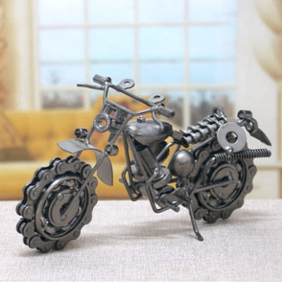 ERMAKOVA 21cm Vintage Motorcycle Model Retro Motor Figurine Iron Motorbike Prop Handmade Boy Gift Kid Toy Home Office Decor