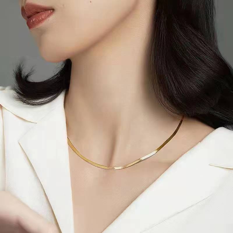 MIQIAO Real 18K Gold Blade Necklace Pure Au750 Light Luxury Adjustable Chain Fine Jewelry Gifts for Women