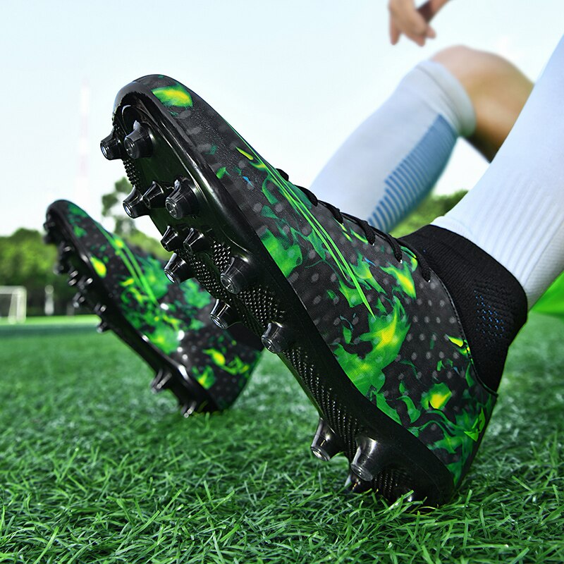 Men‘s High Top Soccer Shoes TF/FG Football Boots Cleats Non-Slip Wear-Resistant Grass Training Sneakers Outdoor Sport Footwears