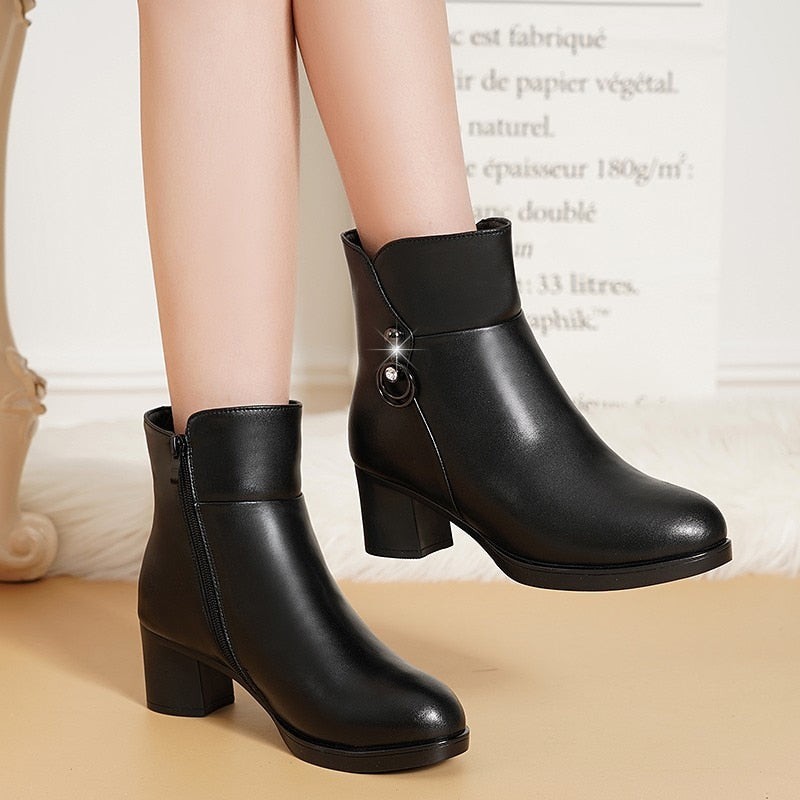 2022 NEW Fashion Soft Leather Women Ankle Boots High Heels Zipper Shoes Warm Wool Winter Boots for Women Plus Size 35-41