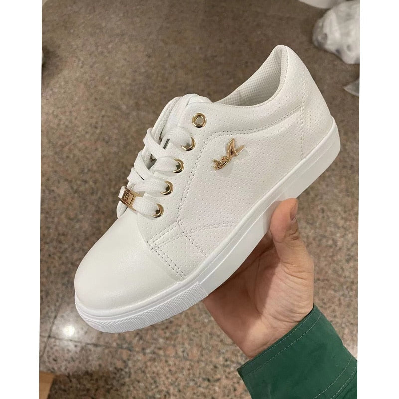 2022 NEW Shoes For Girls Autumn Women Sneakers Flat Breathable PU Leather Platform White Shoes Soft Footwears