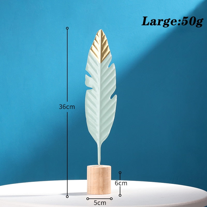 Nordic Creative Iron Feather Figure Ornaments Figurines Home Decoration Accessories for Living Room Ornaments for Home Decor