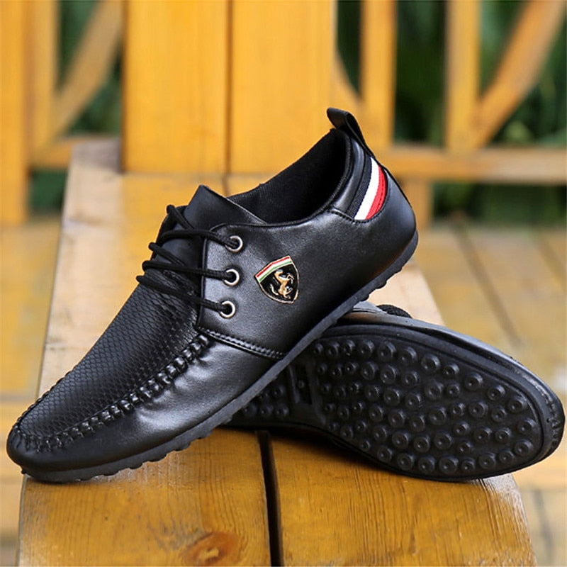 Men&#39;s Leather Casual Shoes Breathable Slip Men Driving Peas Shoes Spring and Autumn New Style Men&#39;s Shoes The British Sneakers