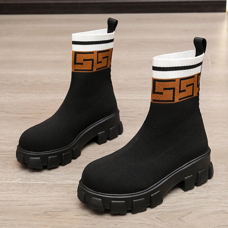 2022 Autumn Winter New Couple Socks Shoes Women Thick-soled Casual Large Size Net Black Knitted Short Boots Women Botas De Mujer