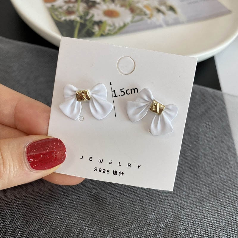 New Korean Fashion Dangle Earrings for Women White Flower Drop Earrings pendientes New Year Gift Fashion Ear Jewelry aretes