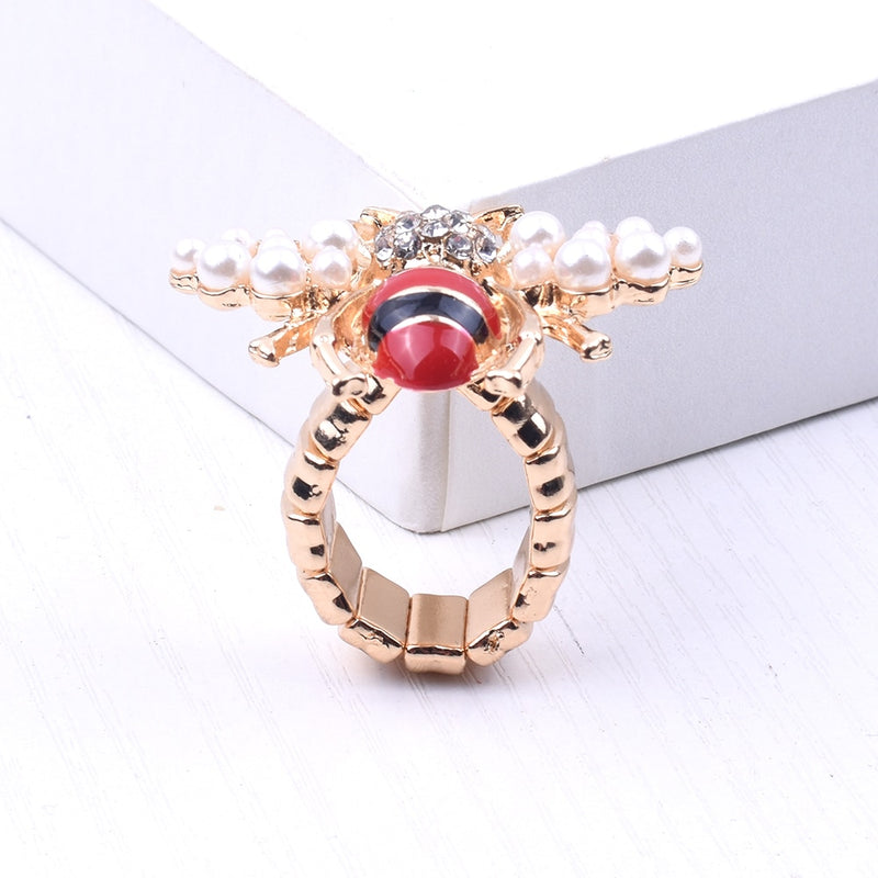 New Fashion Women Animal Bee Rings Pearl Party Wedding Female Jewelry Gold Colour  Adjustable  Trend Rings  Unique Like Gift