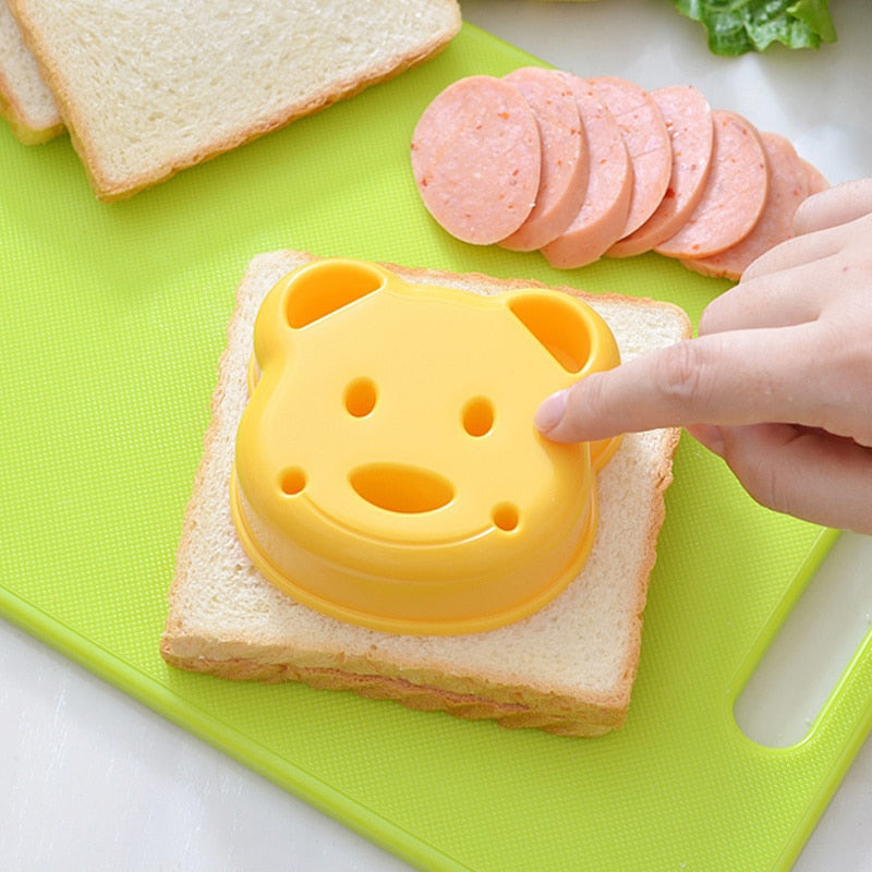 Teddy Bear Sandwich Mold Toast Bread Making Cutter Mould Cute Baking Pastry Tools Children Interesting Food Kitchen Accessories