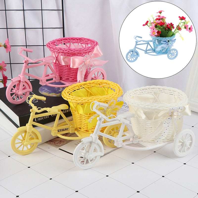 Hot Sale New Plastic White Tricycle Bike Design Flower Basket Container For Flower Plant Home Weddding Decoration