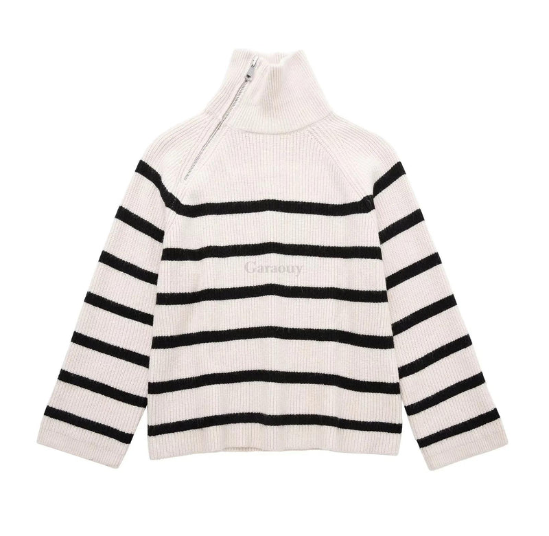 Garaouy 2022 Autumn Women's Slit Loose O Neck Long Sleeve Striped Sweater Lazy Soft Knit Jumper Female All-match Pullover Mujer