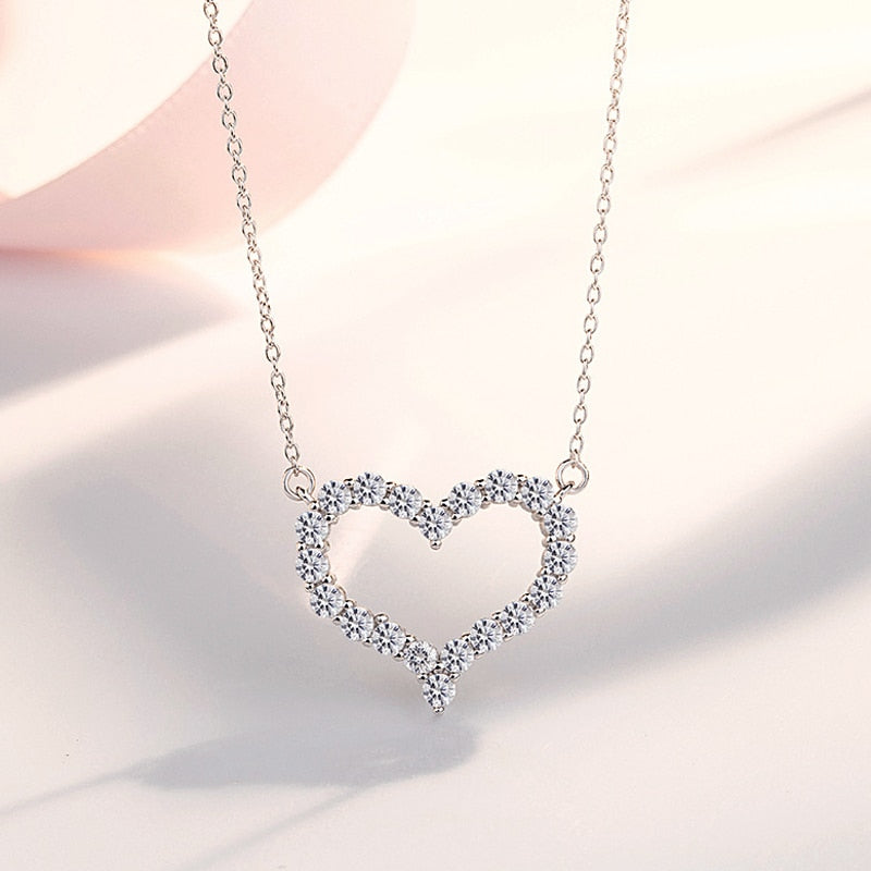 Hot Sale Fashion 925 Sterling Silver Heart Zircon Pendants Necklaces Women Jewelry Birthday Gift Rhinestone Charm Clavicle Chain