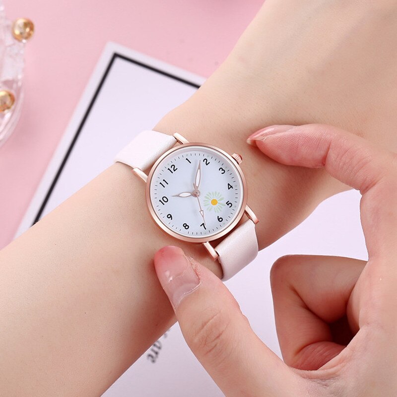 Luxury Watches For Women Diamond-studded Luminous Retro Female Watch Ladies Belt Back Light Quartz Wristwatches Montre Femme