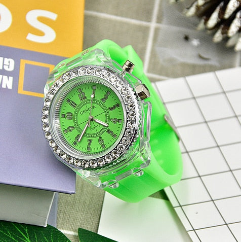 Luminous Personality Rhinestone Led Harajuku Korean Fashion Trend Male and Female Student Couple Jelly Quartz Watch Inteligente