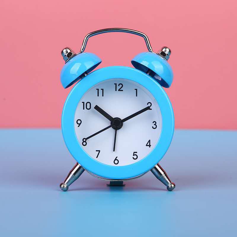 Cute Mini Metal Round Alarm Clock Desk Table Electronic Digital Clock Bedroom Living Room Alarm Clock Creative Home Decoration