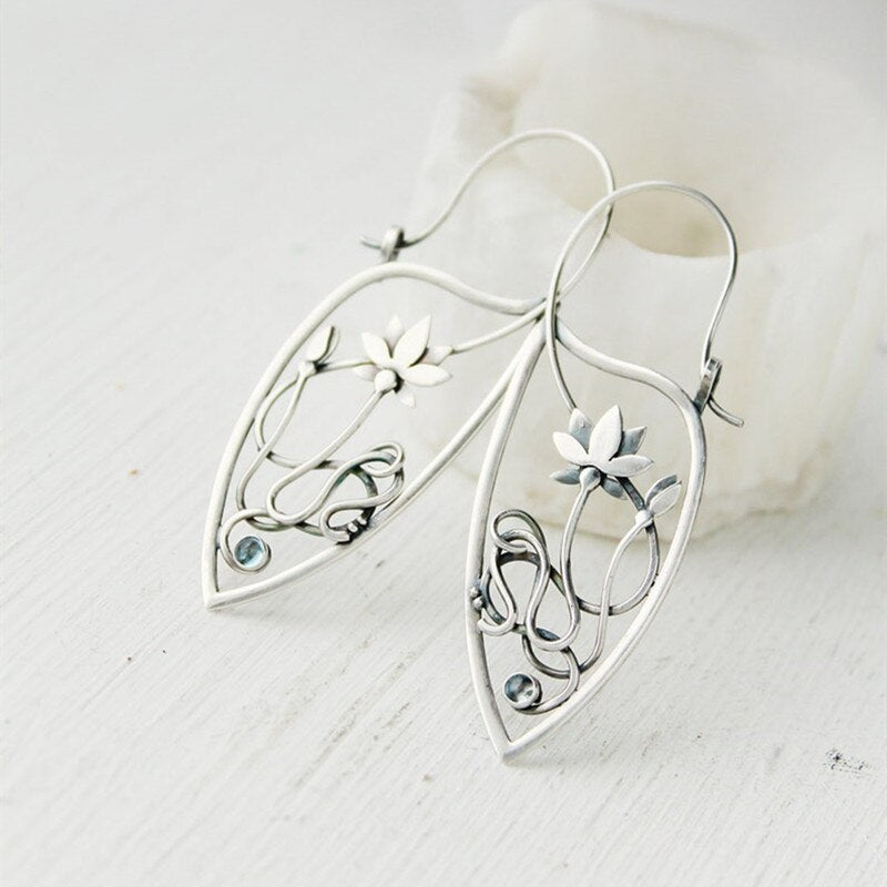 Sunflower, Leaf Leaf, Temperament，Boho Vintage Style White Silver Plated Leaf Earrings for Wedding Party Elegance Jewelry