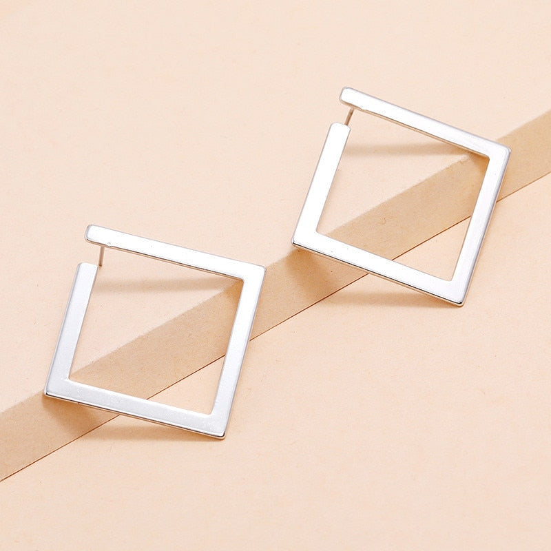 Retro Minimalist Square Earrings Irregular Hoop Earrings New Exaggerated Cool Girl Fashion Earring for Women  Accessories 2022