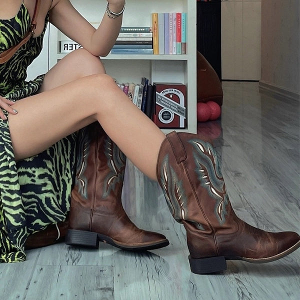 2022 Cowboy Cowgirls Western Mid Calf Boots for Women Chunky Heel Embriodery Sip on Vintage Brand Designer Comfy Shoes Woman