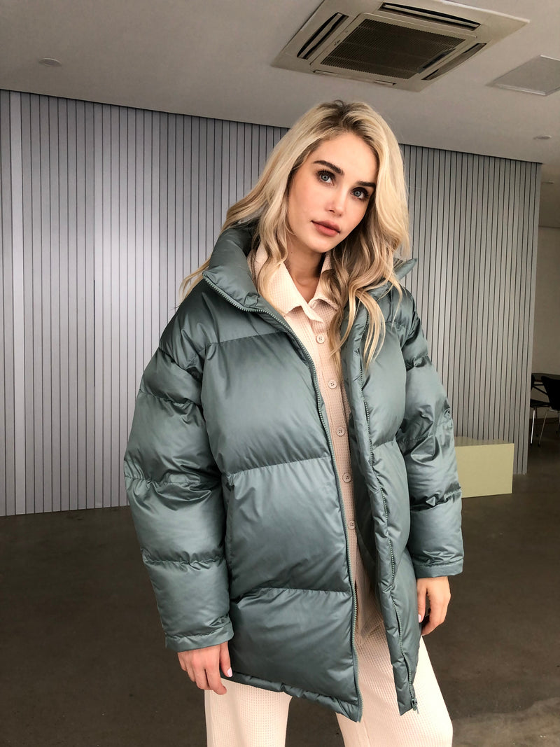 2022 Women Winter Jacket coat Stylish Thick Warm fluff Parka Female water proof outerware coat New Hot