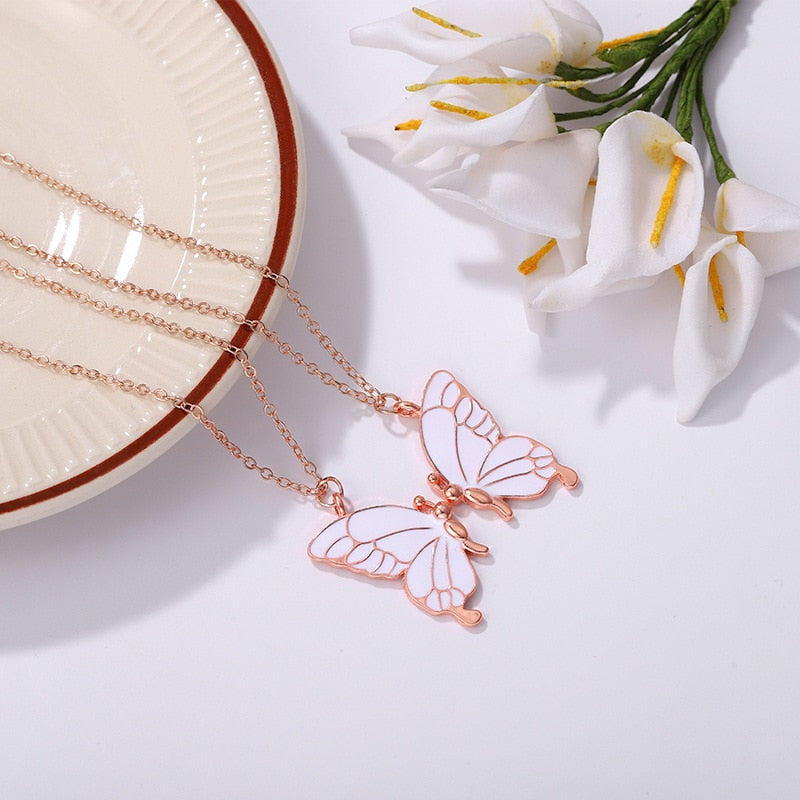 2PCS Best Friend Butterfly Necklaces BFF Friendship Necklace for 2 Girls Lover Couple Necklace Long Distance Birthday Gifts