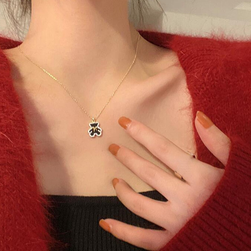 ZLALHAJA 2022 Trend Korean Small Bear Pendant Necklace For Women Luxury Zircon Clavicle Chain Cute Girls Fashion Jewelry