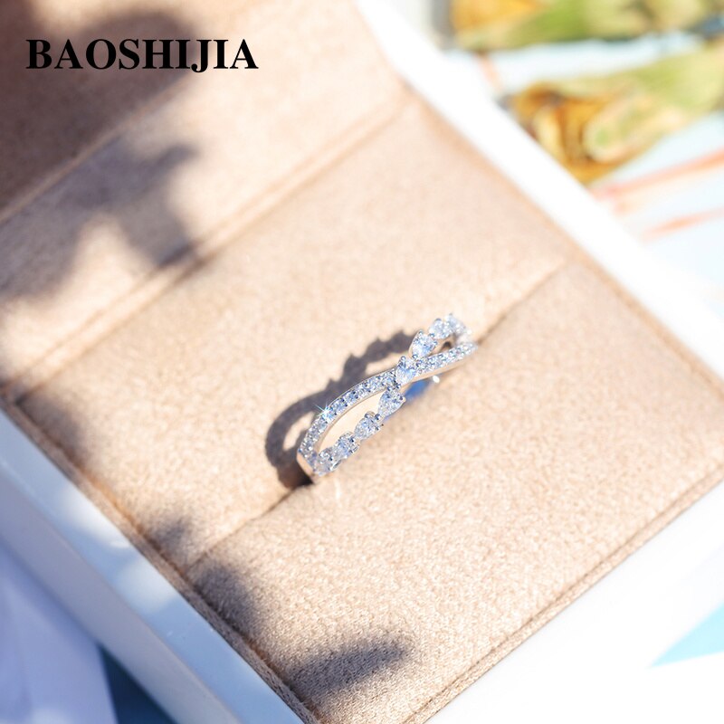 BAOSHIJIA Solid 18K White Gold X-Shaped Waterdrop SI Diamond Ring Engagement Cross Women&