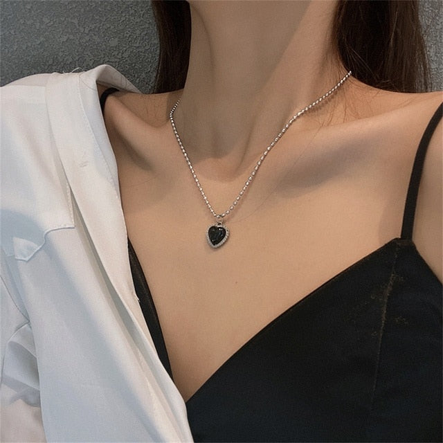 Charm Gold Color Snake Chain Heart Pendant Necklace for Women Girls 2022 Trendy Crystal Black Heart Necklace Fashion Jewelry