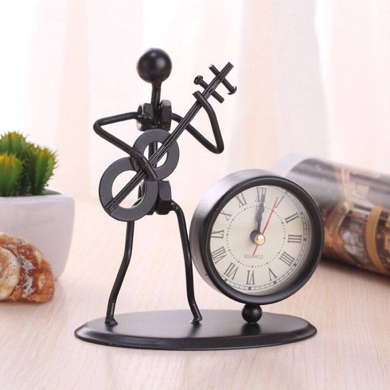 Iron Retro Personality Clock Iron Stainless Steel Boutique Gifts Small Desk Clock Table Clocks Home Decor Garden