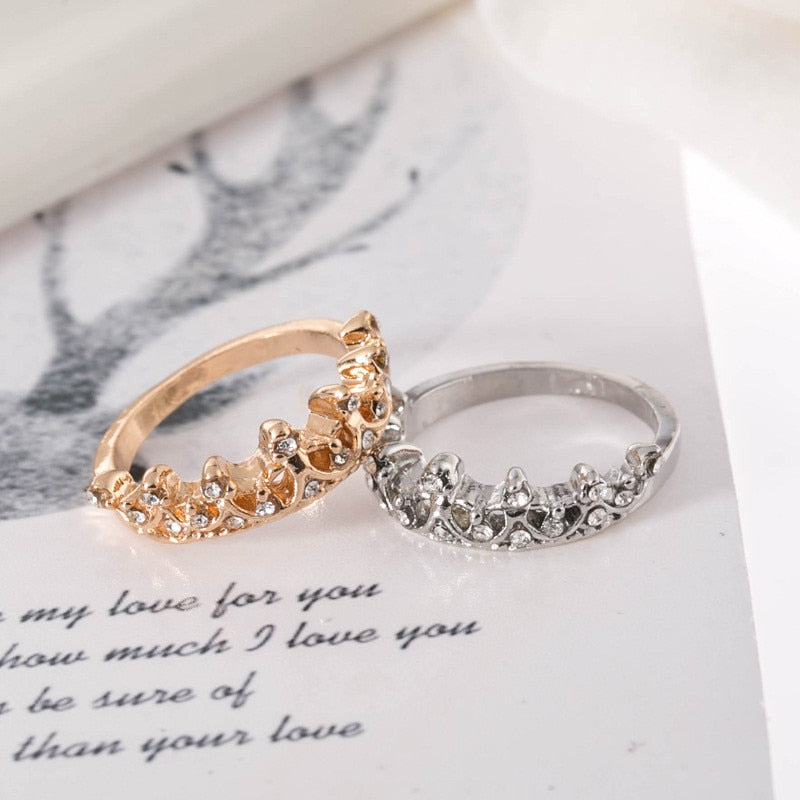 Rings Vintage Crystal Drill Hollow Crown Shaped Queen Temperament Rings For Woman Personality Wedding Engagement Gifts