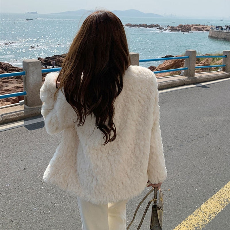 Lucyever Korean Fashion Lamb Wool Coats Women Streetwear O-Neck Faux Fur Jackets Woman 2022 Autumn Winter Thick Warm Plush Coat