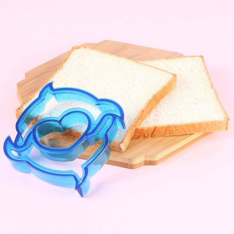 Kitchen Breakfast Bear Sandwich Mold Bread Biscuit Embosser Cake Tool DIY Making Mold Household Making Accessories