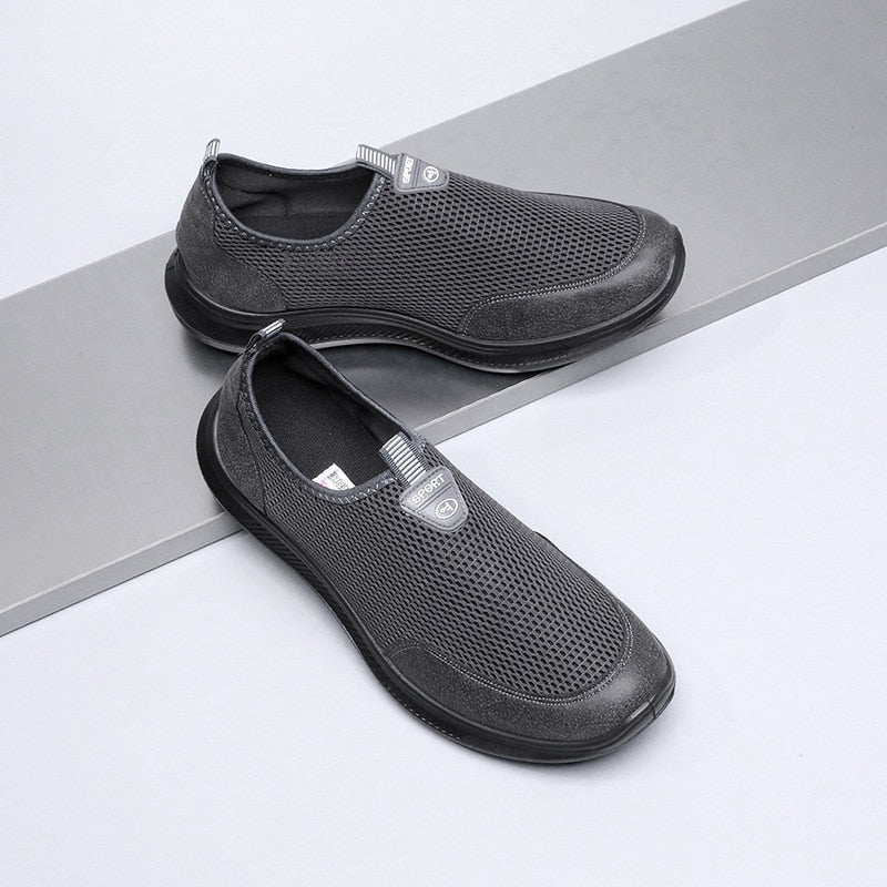 Breathable Men Loafers Slip-on Mens Driving Shoes Summer Causal Shoes New Men&